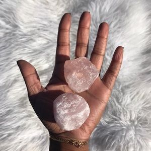 2-4” Raw Rose Quartz Crystal x 1 💕✨